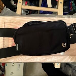 Lululemon belt bag